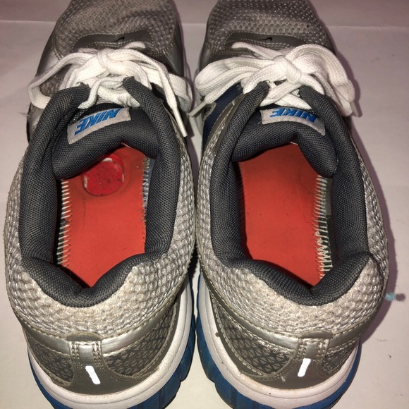 Nike Air + Moto 9 Mens Running Shoes Sneakers Silver Black Blue Size US 10.5 - Picture 2 of 10